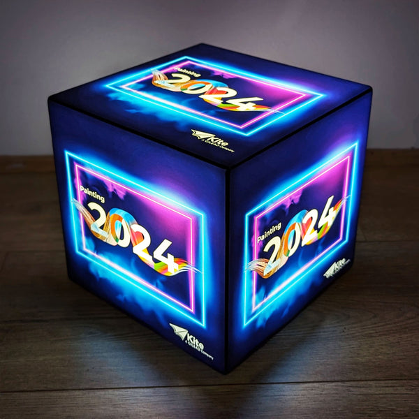 Individueller LED-Leuchtwürfel mit Logo, Werbe-Lightbox für Firmenveranstaltung, Beleuchtetes freistehendes Messestand Schild für DJ-Gig
