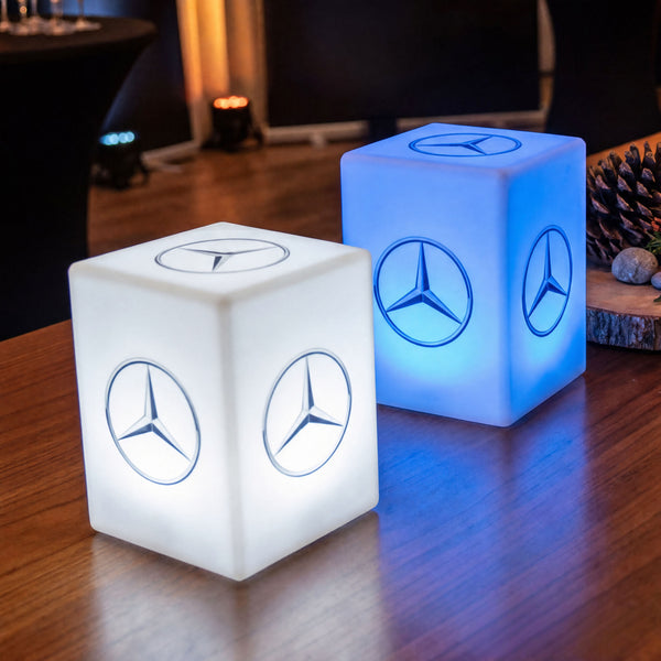 Individualisierte LED Marken-Tischleuchte Leuchtkasten Lampe personalisiert mit Logo-Werbeaufdruck