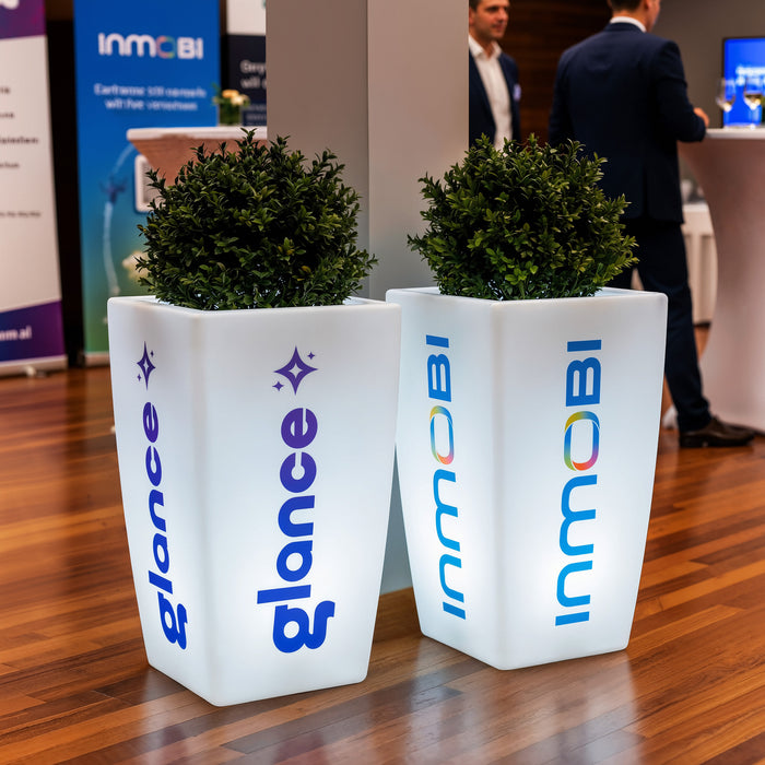 Massgeschneiderte LED-Bodenvase Lichtwerbung Leuchtkasten Personalisierter Blumentopf Leuchtreklame