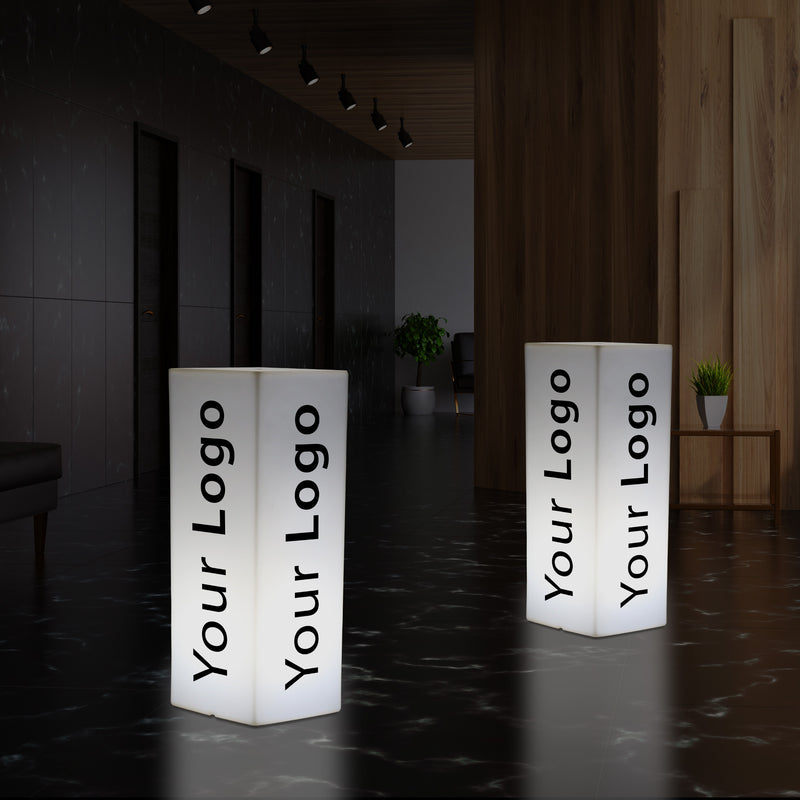 Messe Ausstellung Logo Lightbox Schild, Hohes Beleuchtetes Personalisiertes Marken-Display Säule Pfeiler Sockel für Firmenevent , Konferenz Dekoration