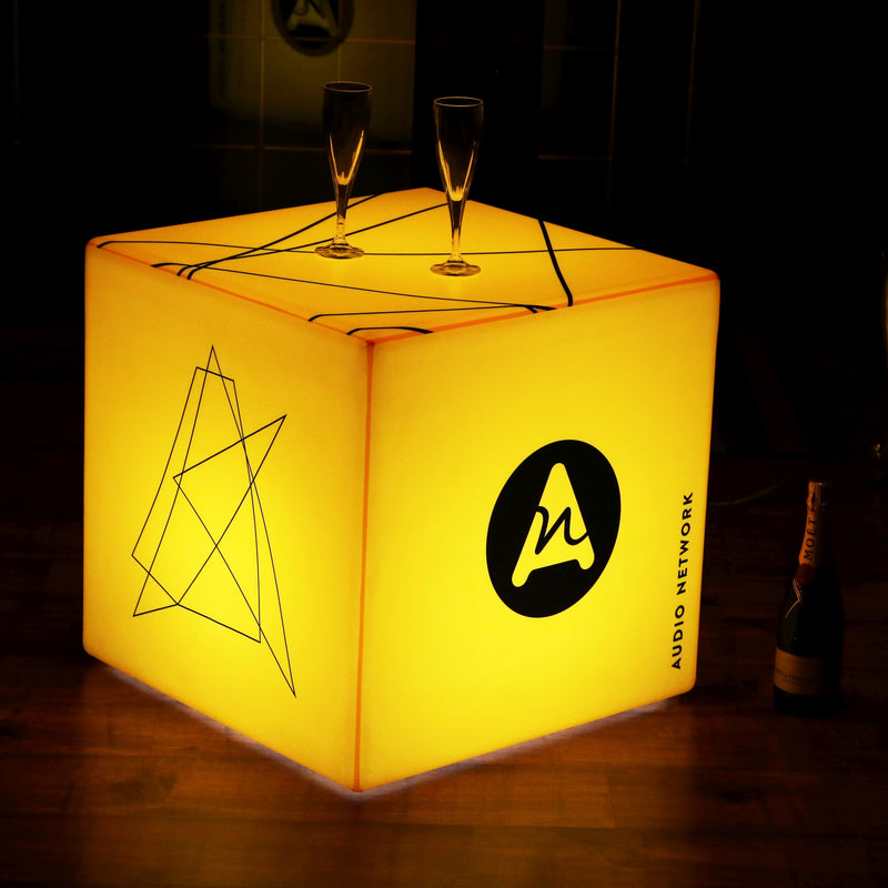 Personalisierter Lichtkasten mit Logo Leuchtwürfel, Mehrfarbiges LED-RGB-Werbeschild Kabellos, Marken-Leuchtkasten für Konferenz, Schild Firmenevent