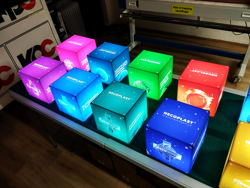 Personalisierter Lichtkasten mit Logo Leuchtwürfel, Mehrfarbiges LED-RGB-Werbeschild Kabellos, Marken-Leuchtkasten für Konferenz, Schild Firmenevent