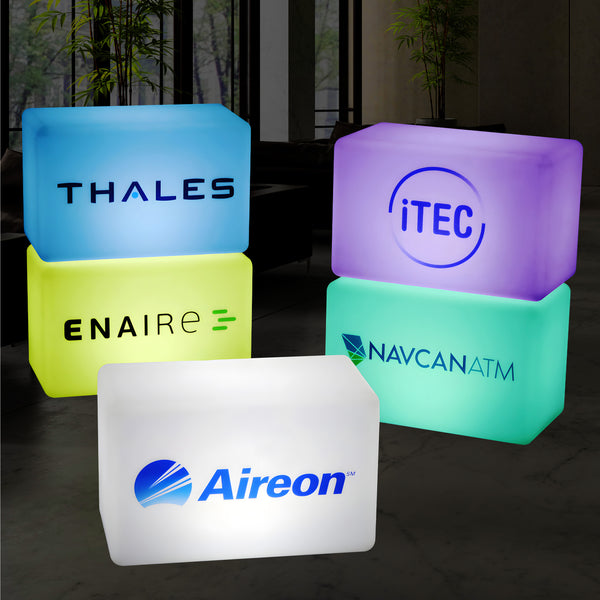 Leuchtkasten mit eigenem Logo, Leuchtende LED-Sitzbank Würfelhocker, LED-Anzeigetafel für Konferenz, Messe, Ausstellung, Business-Event