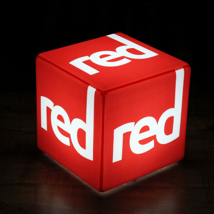 Werbe-Display hintergrundbeleuchtet, Würfel mit Markenlogo, 20 cm Leuchtreklame mit Personalisierung