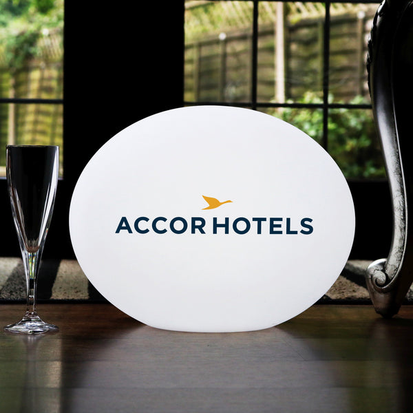Individuelle personalisierte LED-Tischlampe Outdoor mit Hintergrundbeleuchtung Logo-Kugelleuchte